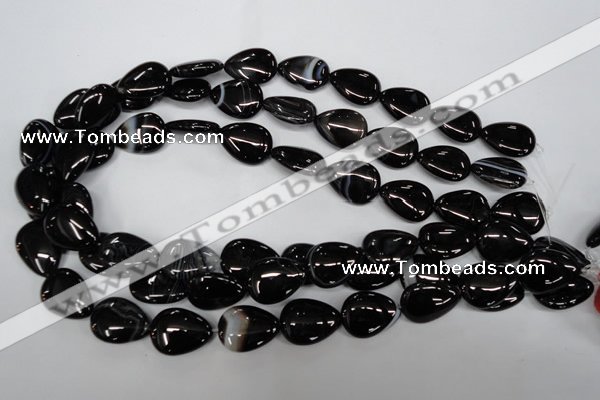 CAG2927 15.5 inches 15*20mm flat teardrop black line agate beads