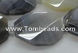 CAA263 25*30mm twisted & faceted octagonal grey line agate beads