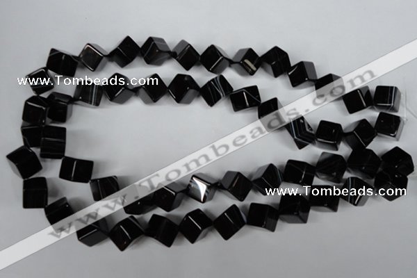 CAG2978 15.5 inches 10*10mm cube black line agate beads