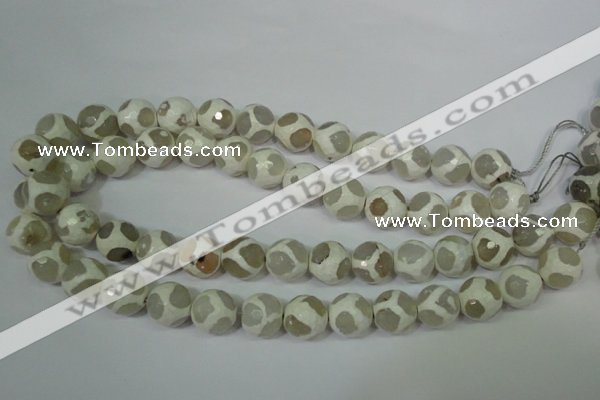 CAG4818 15 inches 14mm faceted round tibetan agate beads wholesale