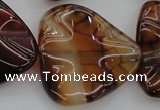 CAG6077 15.5 inches 40mm wavy triangle dragon veins agate beads