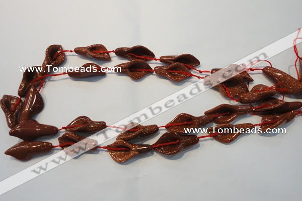 CFG568 15.5 inches 14*28mm carved trumpet flower goldstone beads