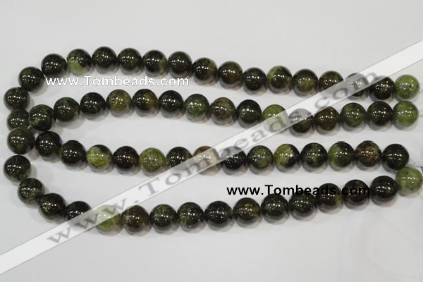 CGA205 15.5 inches 12mm round natural green garnet beads