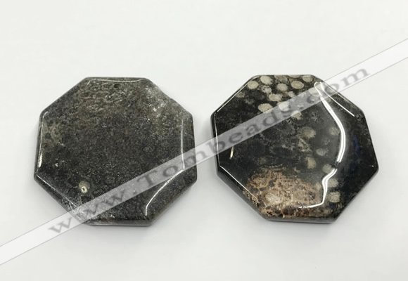 CGP3551 50mm - 53mm octagonal chrysanthemum agate slab pendants