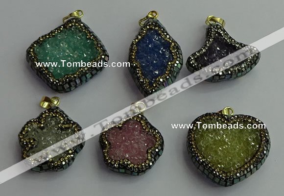 CGP372 25*30mm - 30*35mm freeform crystal glass pendants