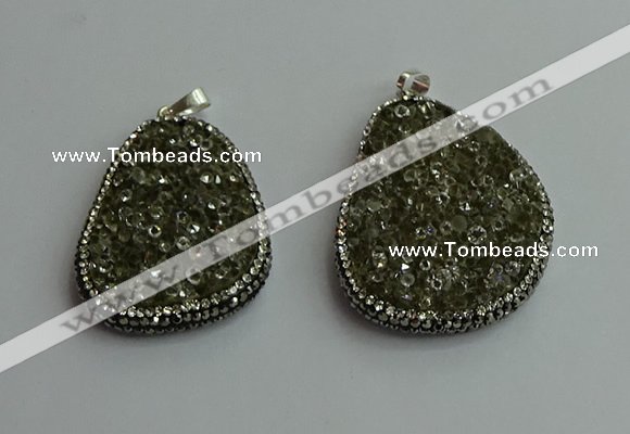 CGP569 30*45mm - 40*50mm freeform crystal glass pendants wholesale