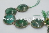 CNG2192 7.5 inches 30mm flat round agate beads with brass setting