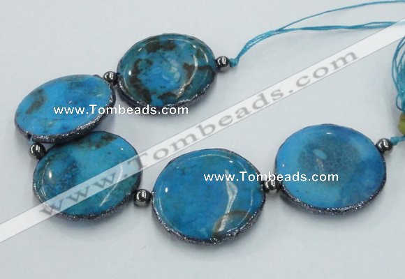 CNG2300 7.5 inches 35mm flat round agate beads with brass setting