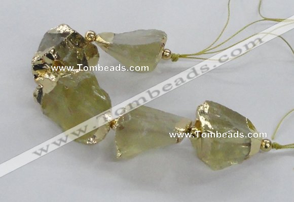 CNG2387 7.5 inches 15*25mm - 20*30mm nuggets lemon quartz beads