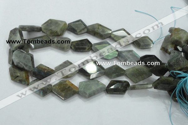 CNG445 15.5 inches 15*20mm – 20*32mm faceted nuggets labradorite beads