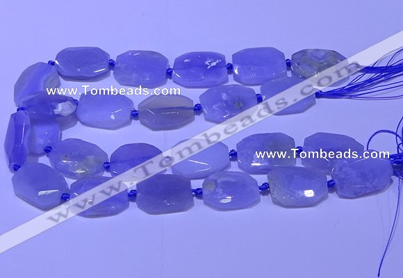 CNG7623 20*30mm - 22*32mm faceted freeform blue chalcedony beads