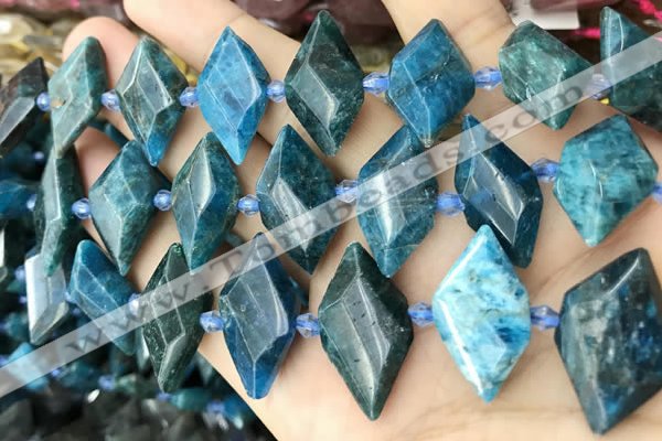 CNG8648 13*20mm - 15*25mm faceted freeform apatite beads