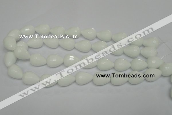 CPB54 15.5 inches 15*20mm faceted teardrop white porcelain beads