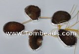 CTD1576 30*45mm - 35*50mm freeform agate beads with brass setting