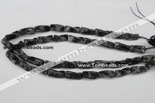 CTW135 15.5 inches 9*20mm twisted trihedron black labradorite beads