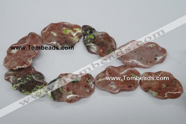 CTW314 15.5 inches 40*50mm wavy oval sesame red jasper gemstone beads