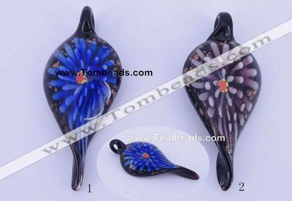 LP93 11*28*63mm leaf inner flower lampwork glass pendants