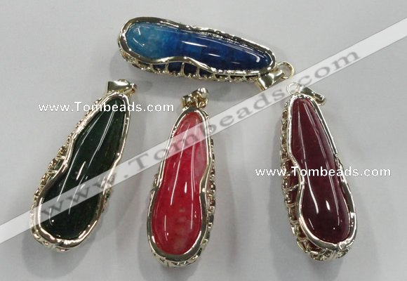 NGP1563 18*25*65mm teardrop agate with brass setting pendants