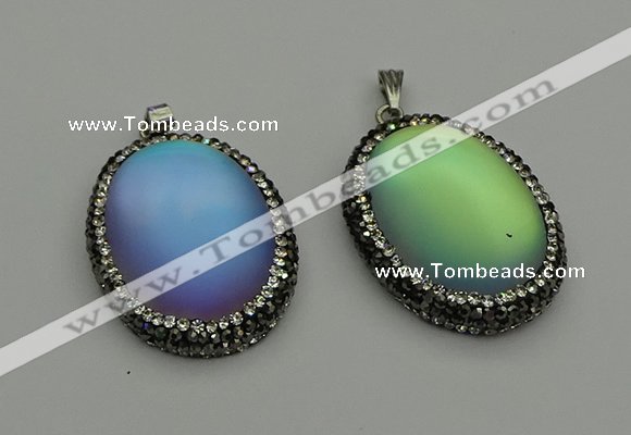 NGP7358 25*25mm oval glass pendants wholesale